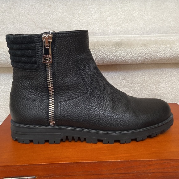 gucci leather ankle boots - Picture 2 of 16